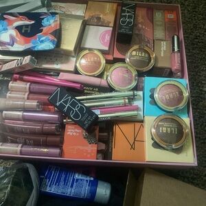 Milani Radiant Blush - Coral and Rose